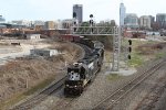 NS 5124 leads train E60 past the signals at Boylan